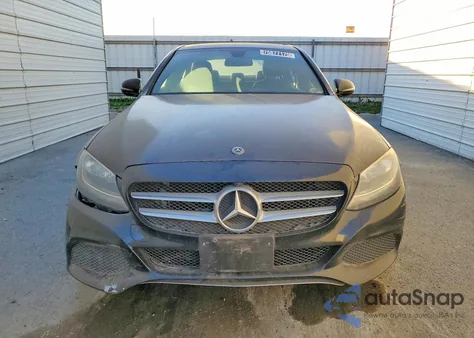 2018 Mercedes-Benz C 300 4Matic from USA, damaged, VIN 55SWF4KBXJU239359